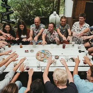  Bed and breakfast Surf Camp San Sebastian Partyhostel España